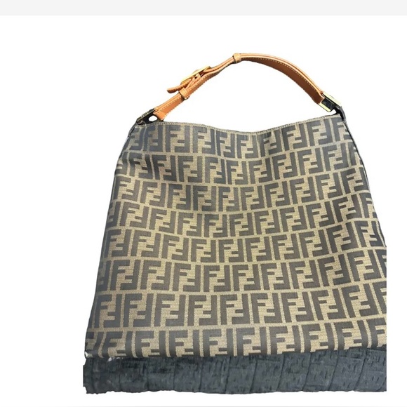 Authentic Fendi Tan and brown  Shoulder Bag - Picture 1 of 10